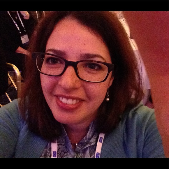 Meet your Posher, Amy - Picture 1 of 1